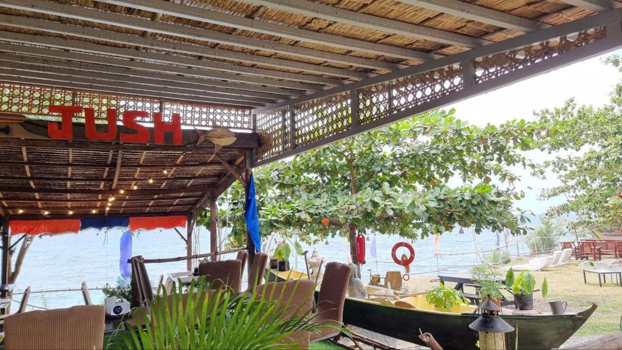 Jush Native And Glamping Hotel Dauis Exterior foto